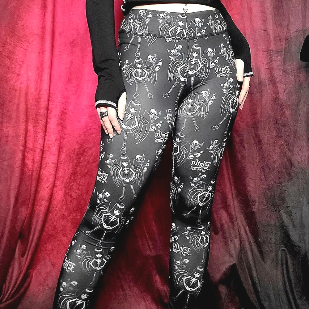 Emily the Strange- Stranger people workout leggings